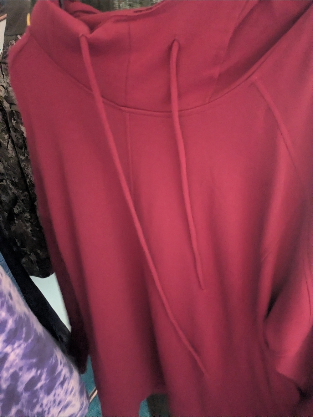 Women's Cozy Hooded Sweater - Burgundy